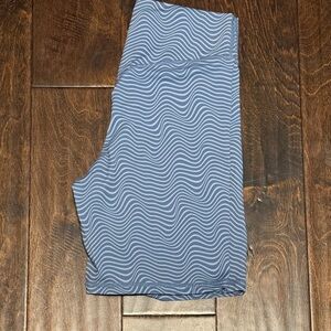 The storm rider short- oasis